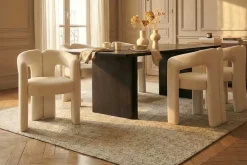 Design Stuhl ARCH creme weiß Chenille mit Armlehne Rundum-Bezug