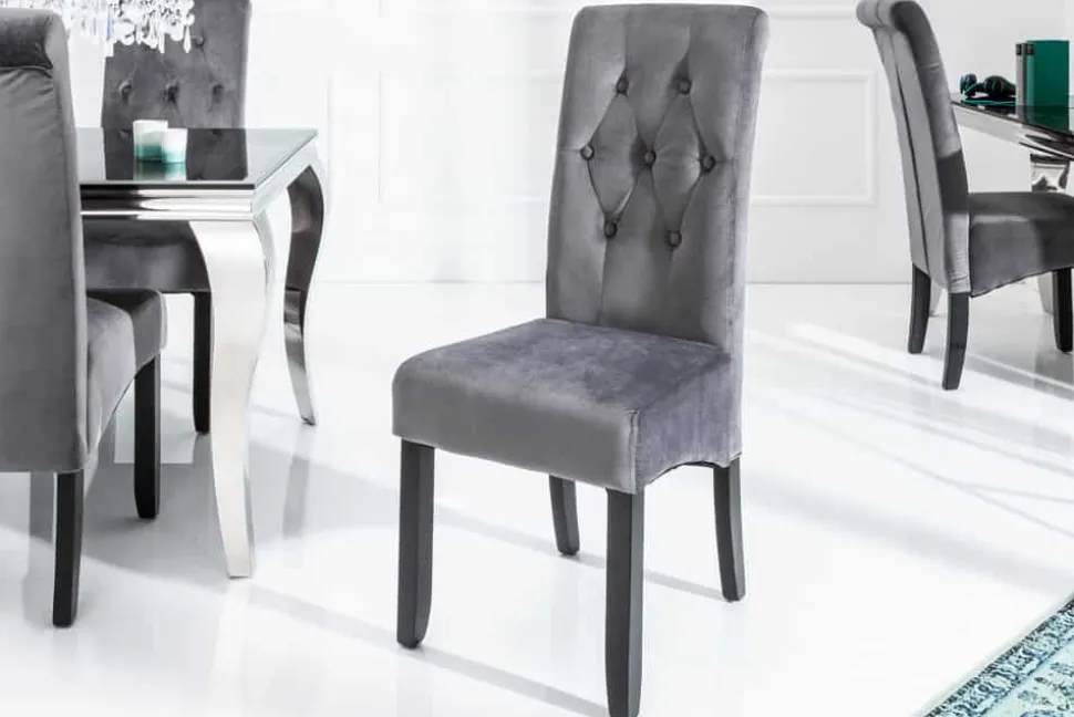 Design Stuhl CASA grau Samt mit Zierknöpfen Massivholzbeine