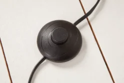 Handgefertigte Stehlampe NATURE ART 173cm aus Longan-Massivholz