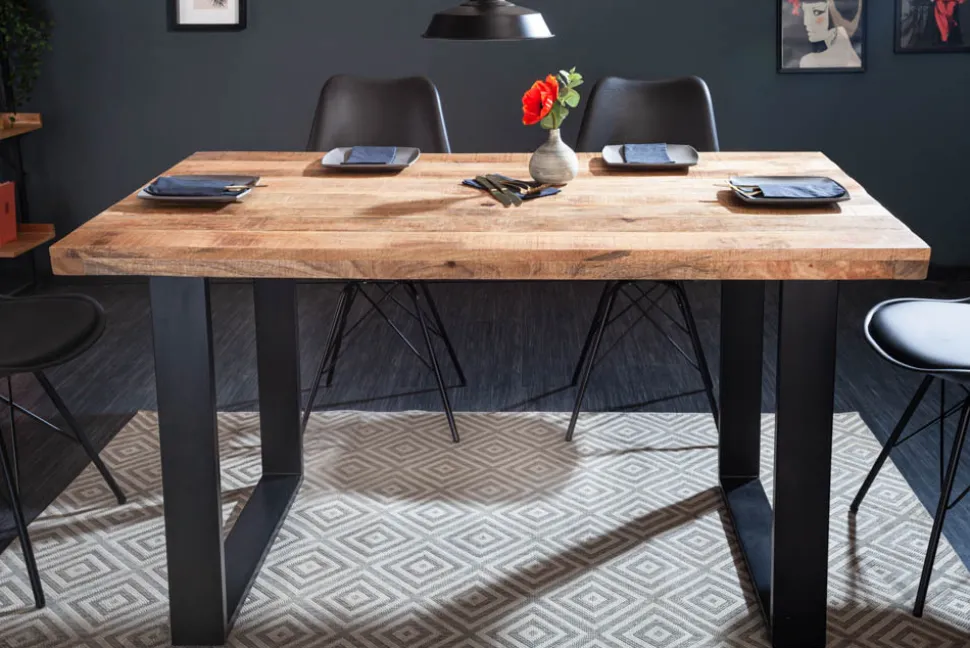 Massiver Esstisch IRON CRAFT 120cm Mangoholz schwarzes Eisengestell Kufe Industrial Design