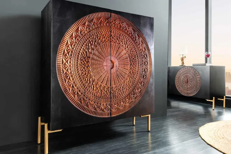 Massives Highboard MANDALA 120cm Mangoholz mit 3D Schnitzereien schwarz goldene Füße