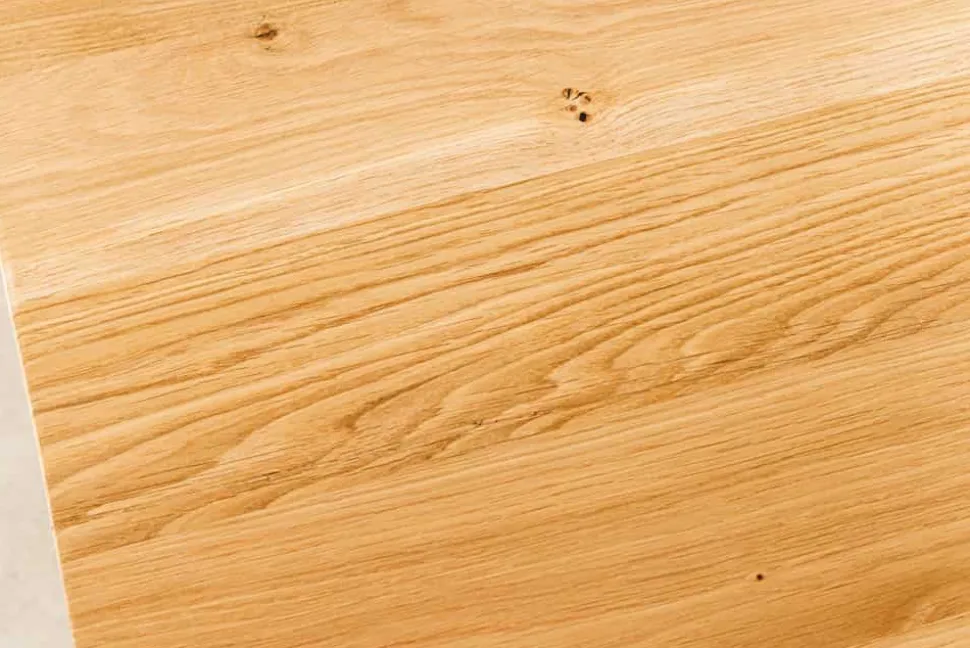 Massivholz Esstisch WILD OAK 200cm natur Wildeiche Schweizer Kante Sterngestell